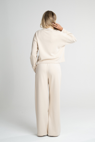 Comfort Straightleg Pants