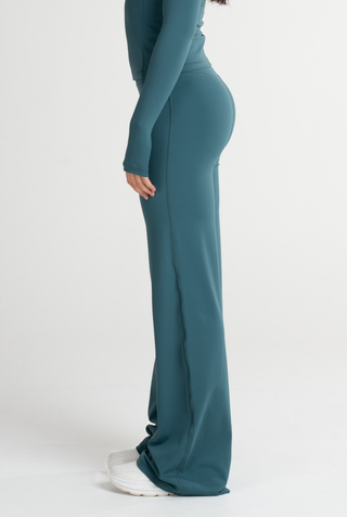 Straightleg Pants